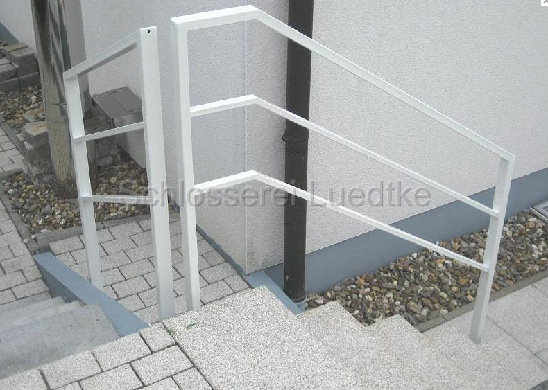 Norbert Lüdtke, Bau- & Kunstschlosserei. Ob Schmieden, Schweißen, Nieten, Biegen, oder Walzen, wir bieten Ihnen eine zeitgemäße, flexible und formschöne Lösung & mehr.