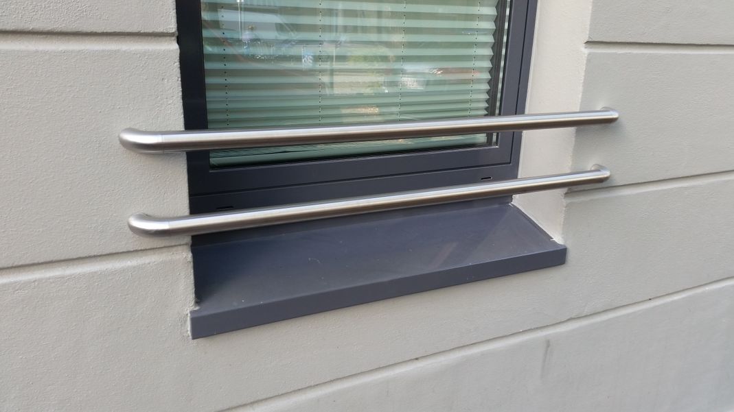 AIKO Edelstahl Metallbau. Das Nützliche mit dem Schönen verbinden! AIKO ist Ihr Ansprechpartner rund um Metallbau, Edelstahl, Glas sowie Holz. Wir realisieren Ihre Ideen und Wünsche