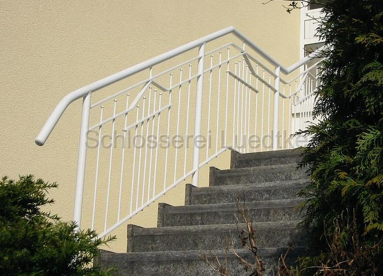Norbert Lüdtke, Bau- & Kunstschlosserei. Ob Schmieden, Schweißen, Nieten, Biegen, oder Walzen, wir bieten Ihnen eine zeitgemäße, flexible und formschöne Lösung & mehr.