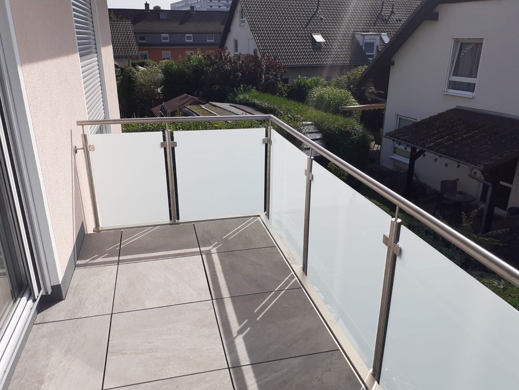 AIKO Edelstahl Metallbau. Das Nützliche mit dem Schönen verbinden! AIKO ist Ihr Ansprechpartner rund um Metallbau, Edelstahl, Glas sowie Holz. Wir realisieren Ihre Ideen und Wünsche